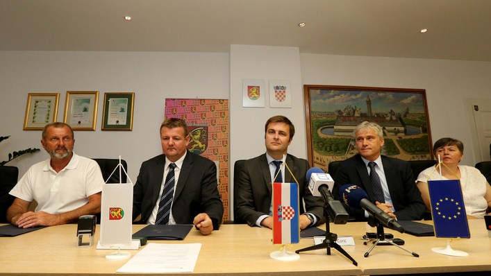 Slika /NASLOVNE FOTOGRAFIJE I KORIŠTENI LOGOTIPOVI/content/5964d7e5579cd.jpg